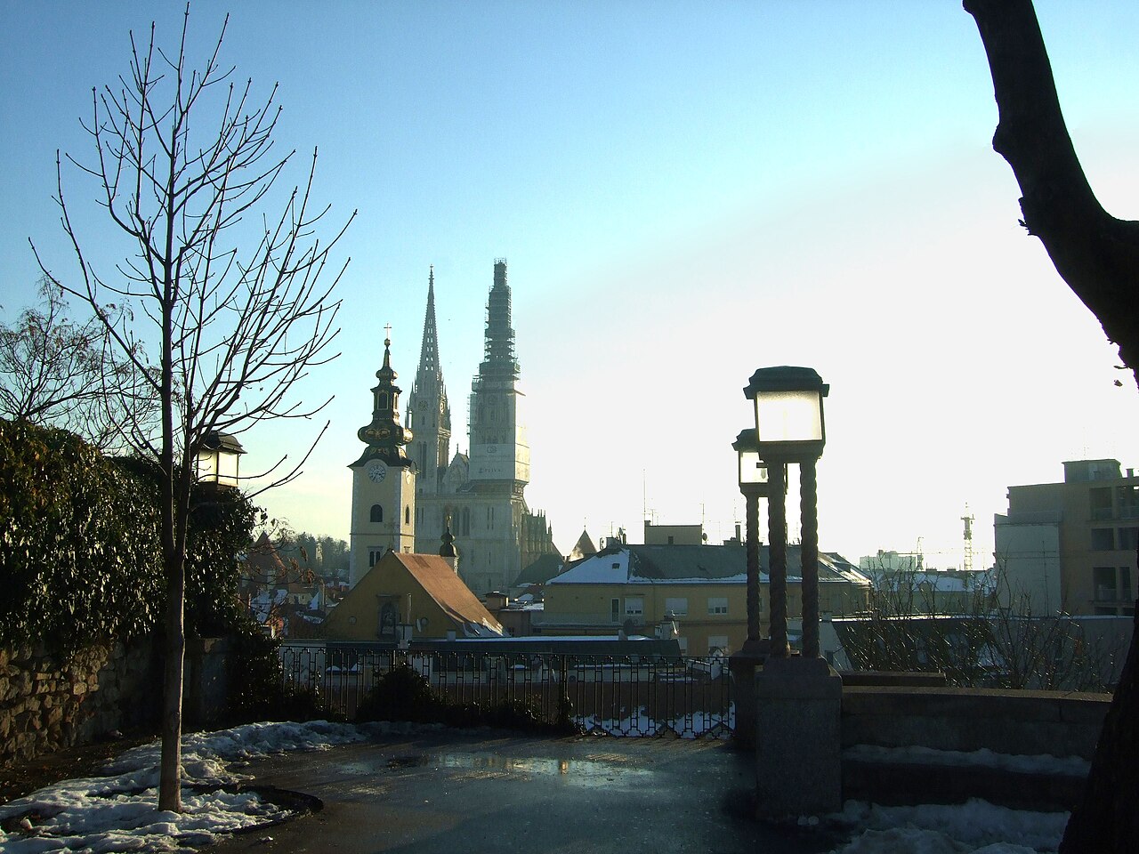 Krovovi i panorama Zagreba